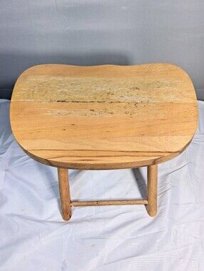 Nevco Yugoslavia Vintage 1950's Strong Collapsible Folding Milking/Planter Stool